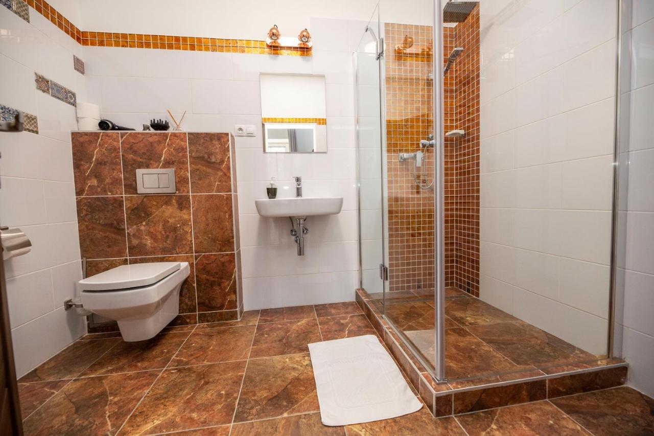 In Spirit, hotel v Rožnovském pivovaru - Pivní Lázně, Wellness&Čokoládovna Rožnov pod Radhoštěm Extérieur photo